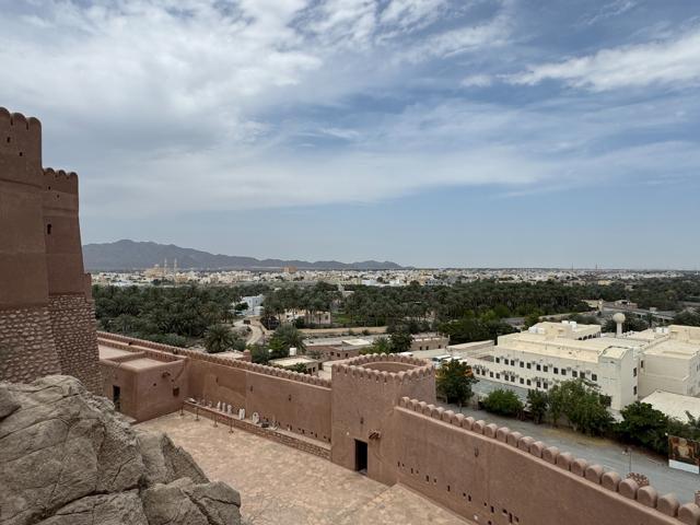 Nakhal Fort Outside　纳哈尔堡外景